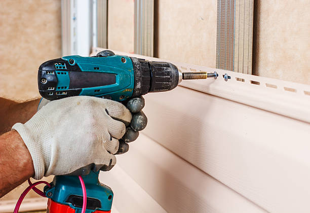 Best Wood Siding Installation  in Country Club Estates, GA